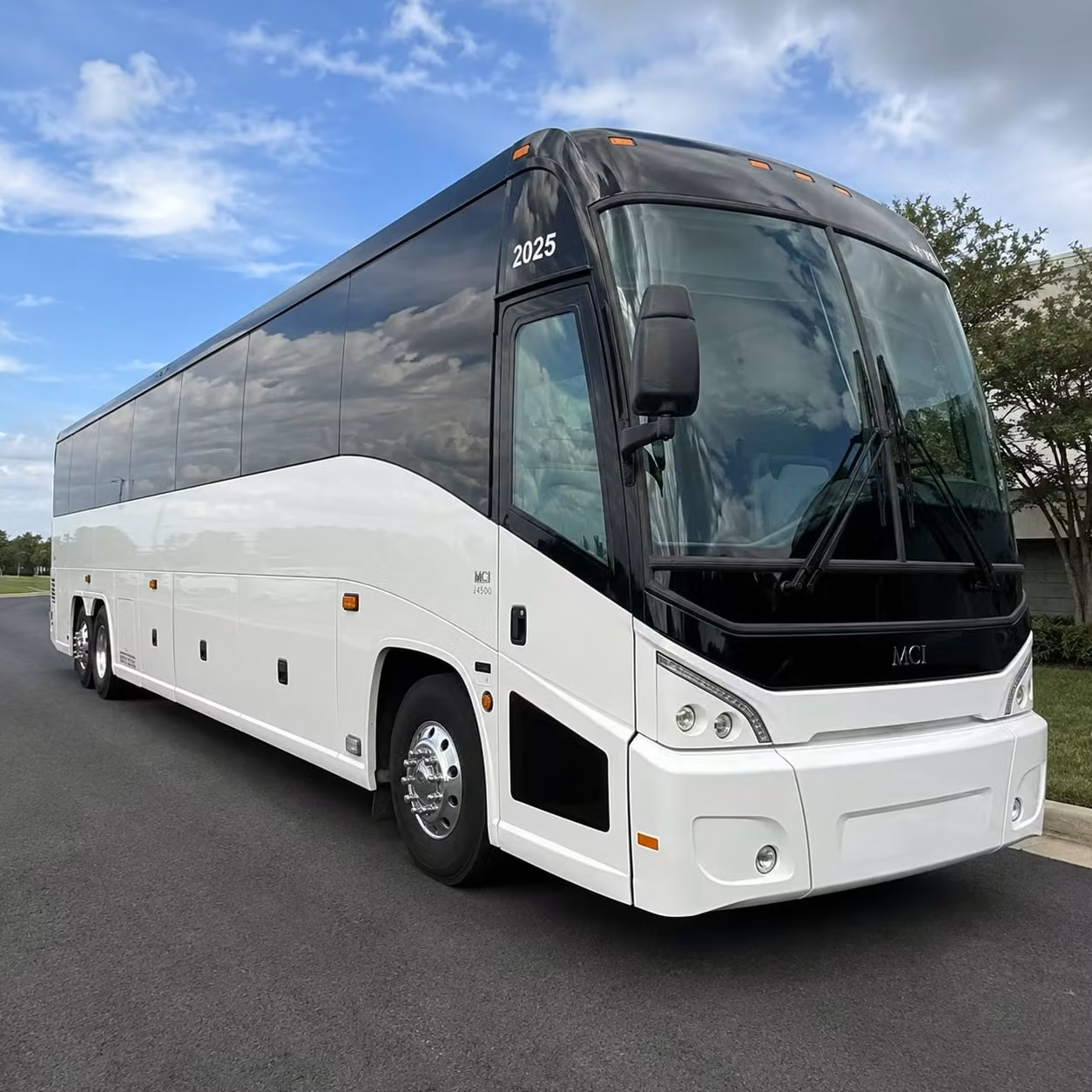 shoreline amphitheatre concert bus rentals from san jose